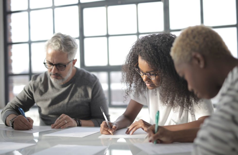Writing training. Qualitative interviewing. Basic Interview. International Standards and Business.